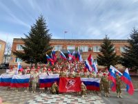 «Своих не бросаем!»