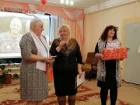 Нам 25 лет