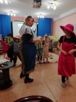 «День смеха»